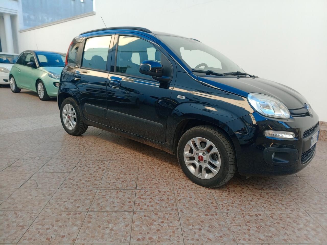 Fiat Panda 1.2 Connected by Wind