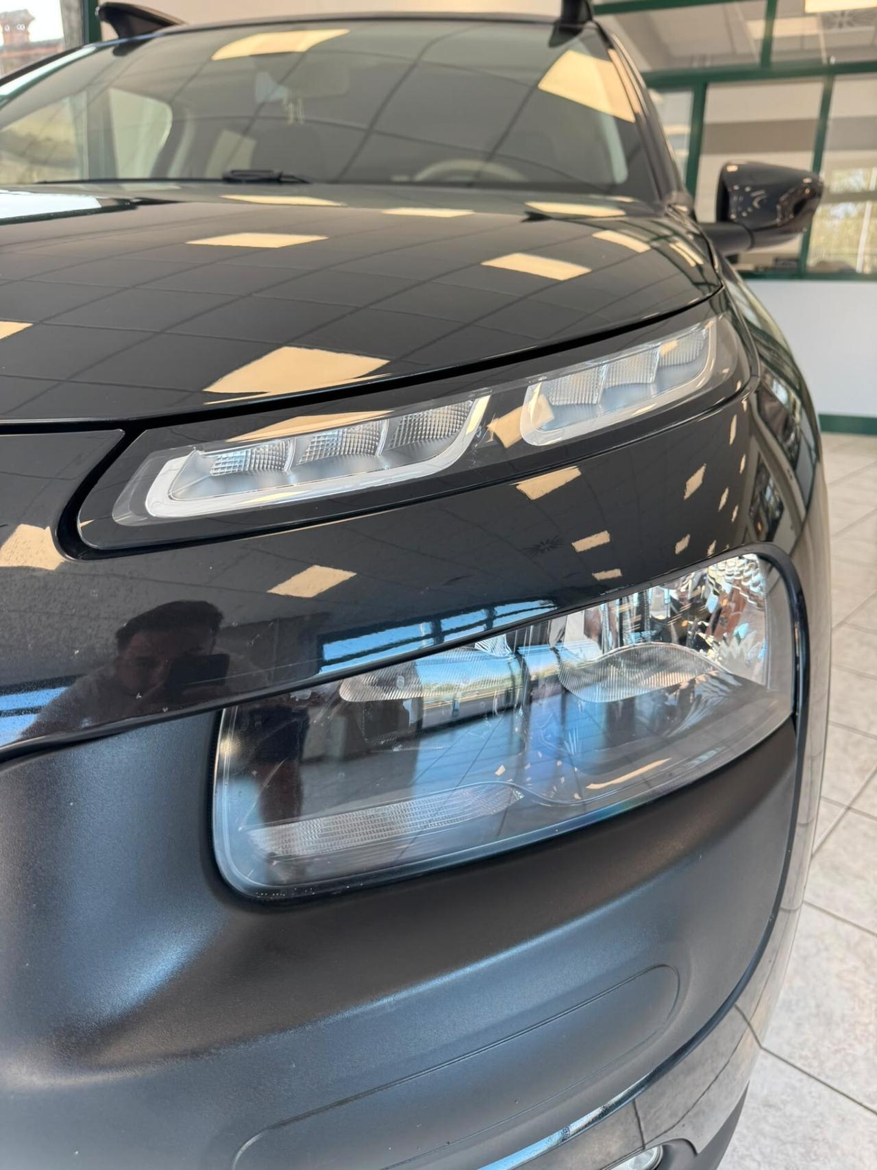 Citroen C4 Cactus BlueHDi 100 Shine