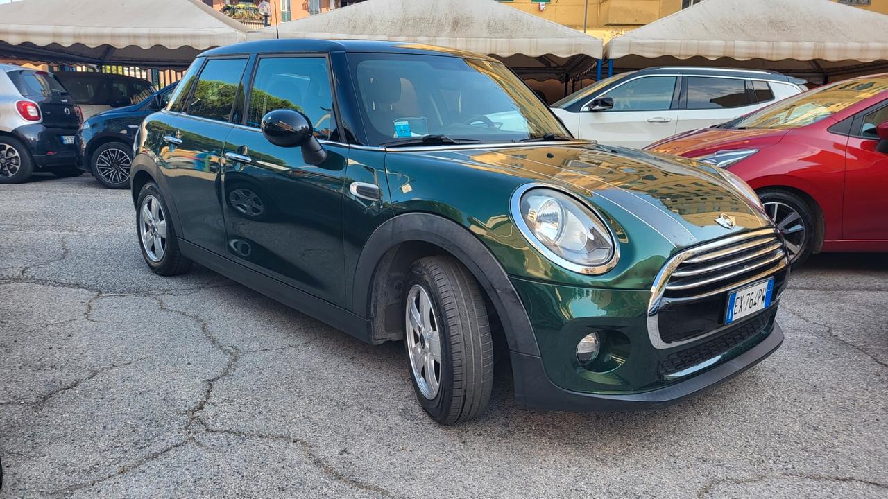 Mini Mini 1.5 Cooper D 5 porte