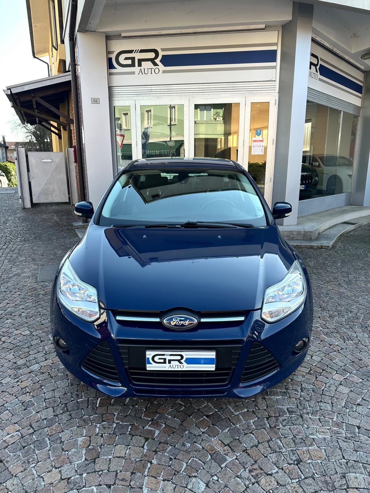 Ford Focus 1.6TDCi 95 CV Titanium -Neopatentati