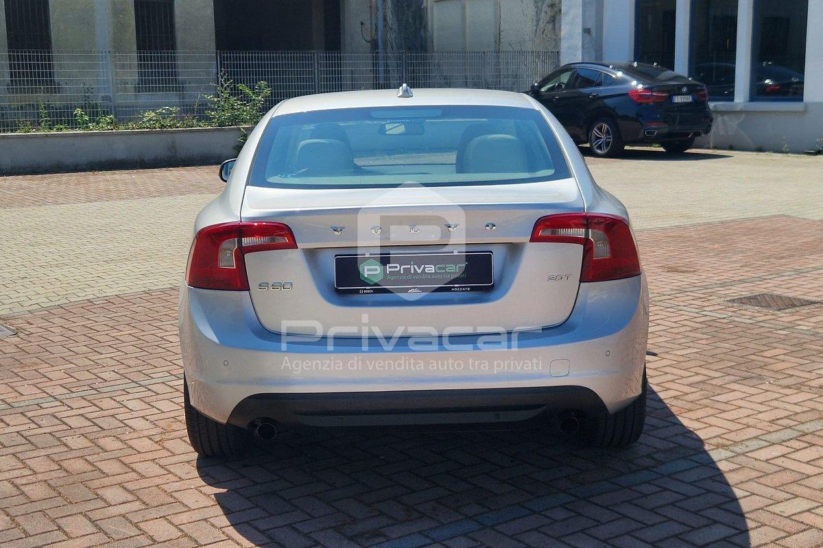 VOLVO S60 2.0 T Powershift Summum