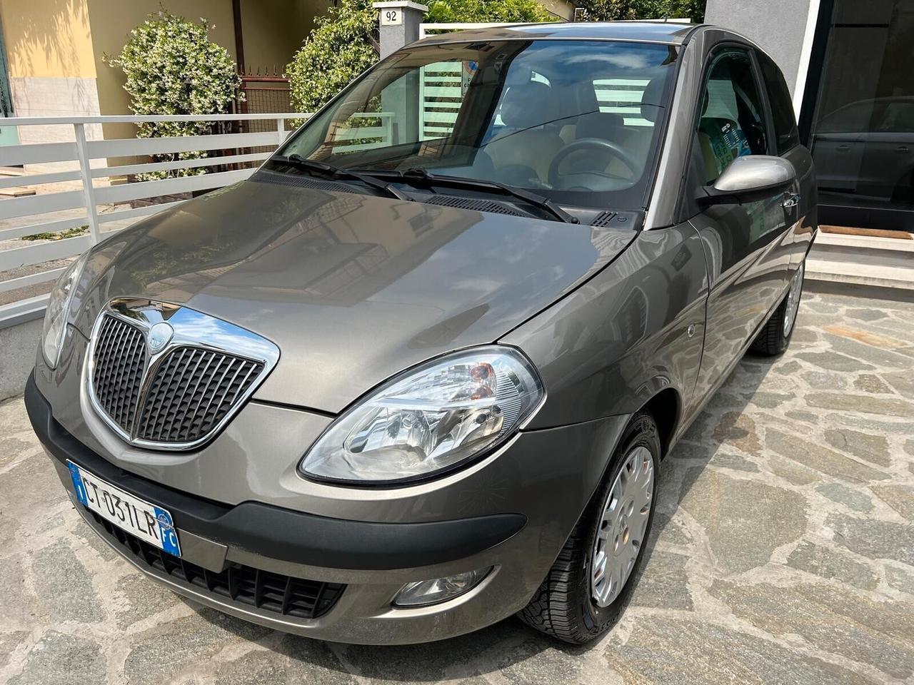 LANCIA YPSILON 1.3 Multijet 16V Platino