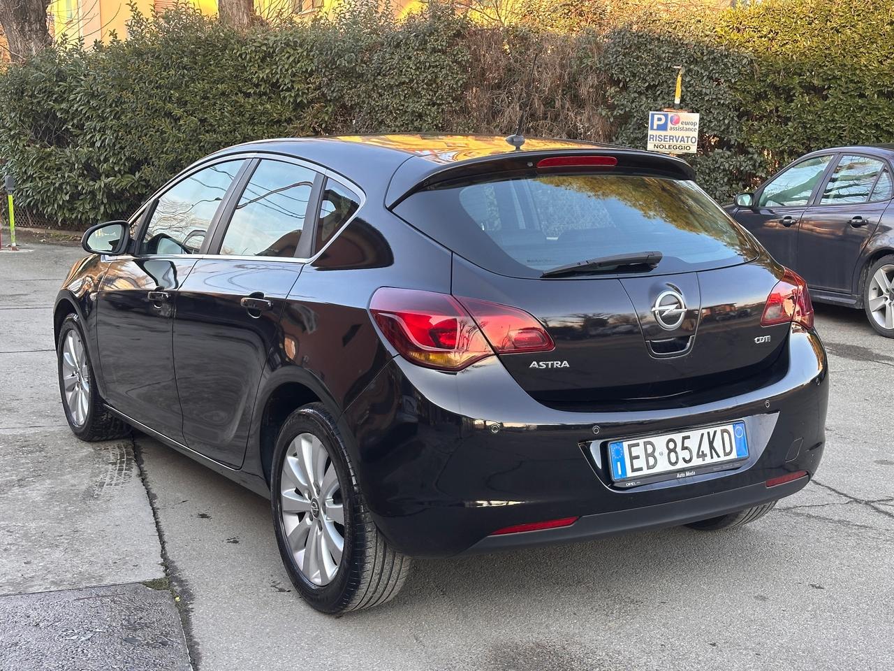 Opel Astra 1.7 CDTI 110CV 5 porte solo 120mila km