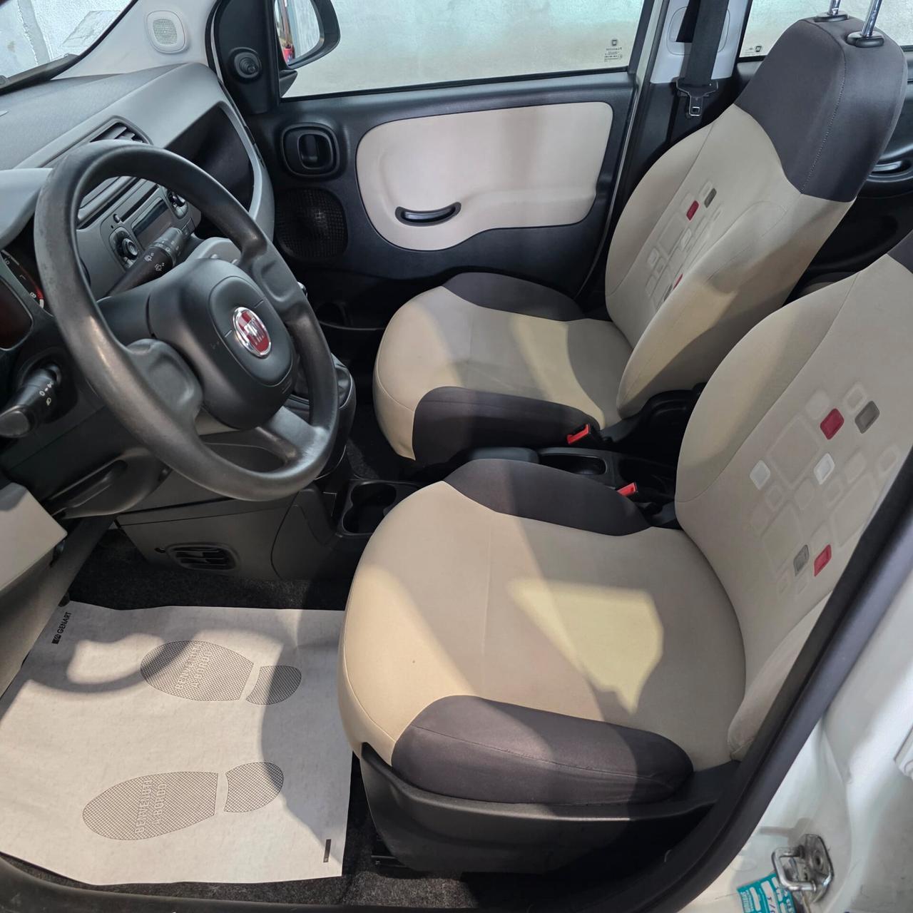 Fiat Panda 1.2 BENZINA NEOPATENTATI