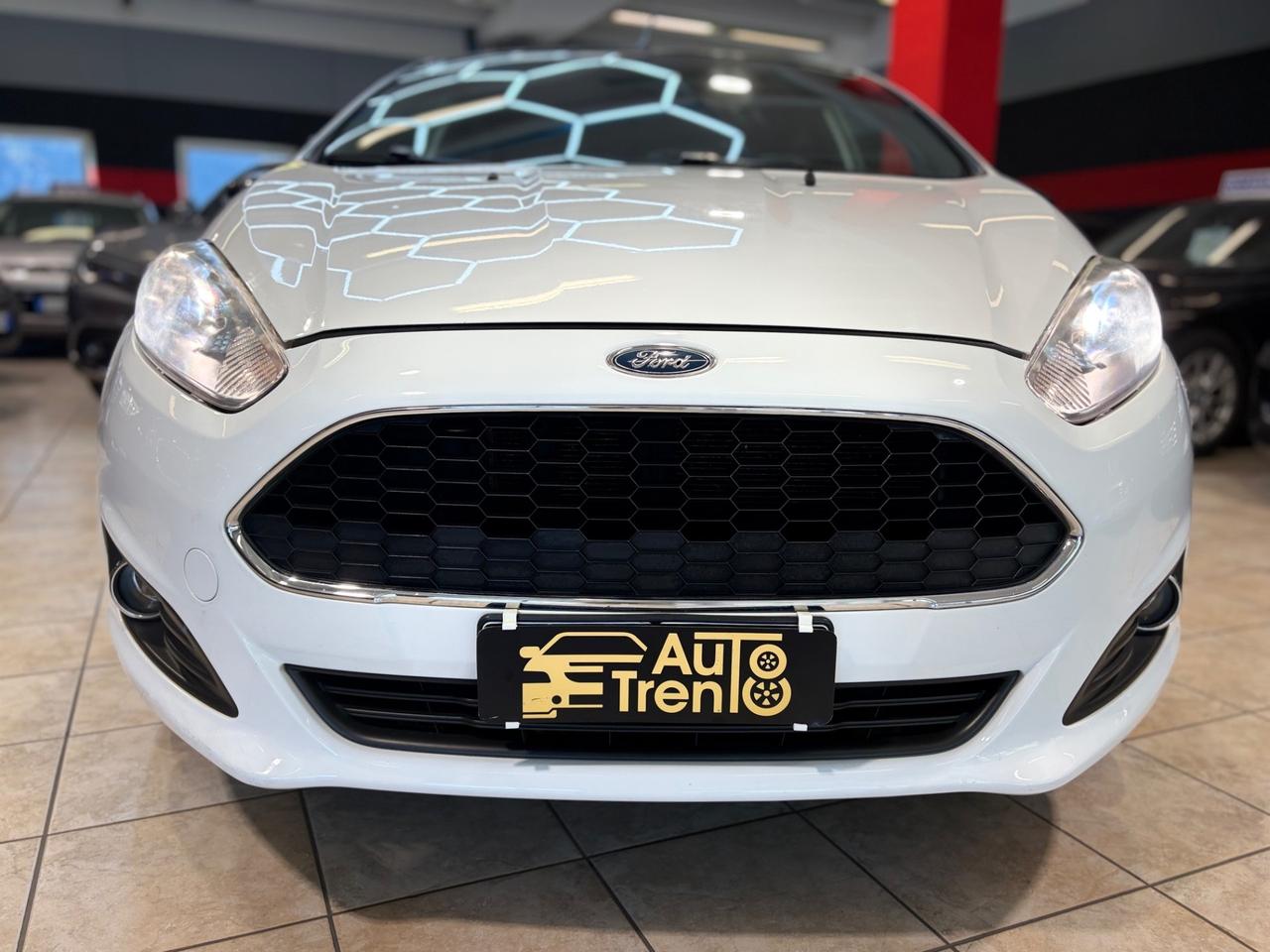 Ford Fiesta 1.0 82CV 5 porte Black & White Edition