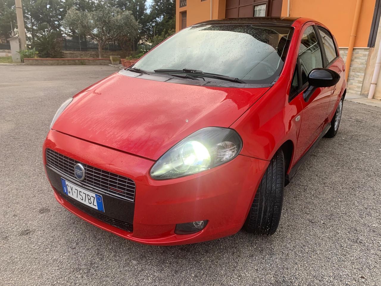 Fiat Grande Punto 1.3 MJT 75 CV 5 porte Dynamic