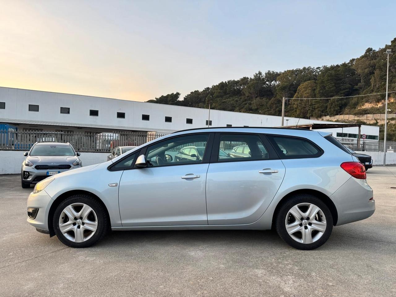Opel Astra 1.6 CDTI EcoFLEX S&S Sports Tourer Cosmo