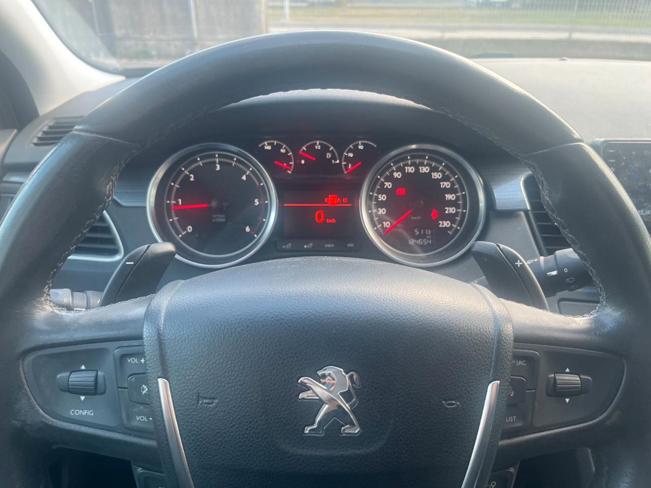 Peugeot 508 1.6 e-HDi 112CV cambio robotizzato S&S SW Ciel Business