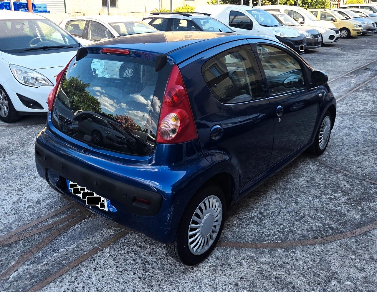 Peugeot 107 1.0 68CV 5p. TAGLIANDATA CLIMA RADIO