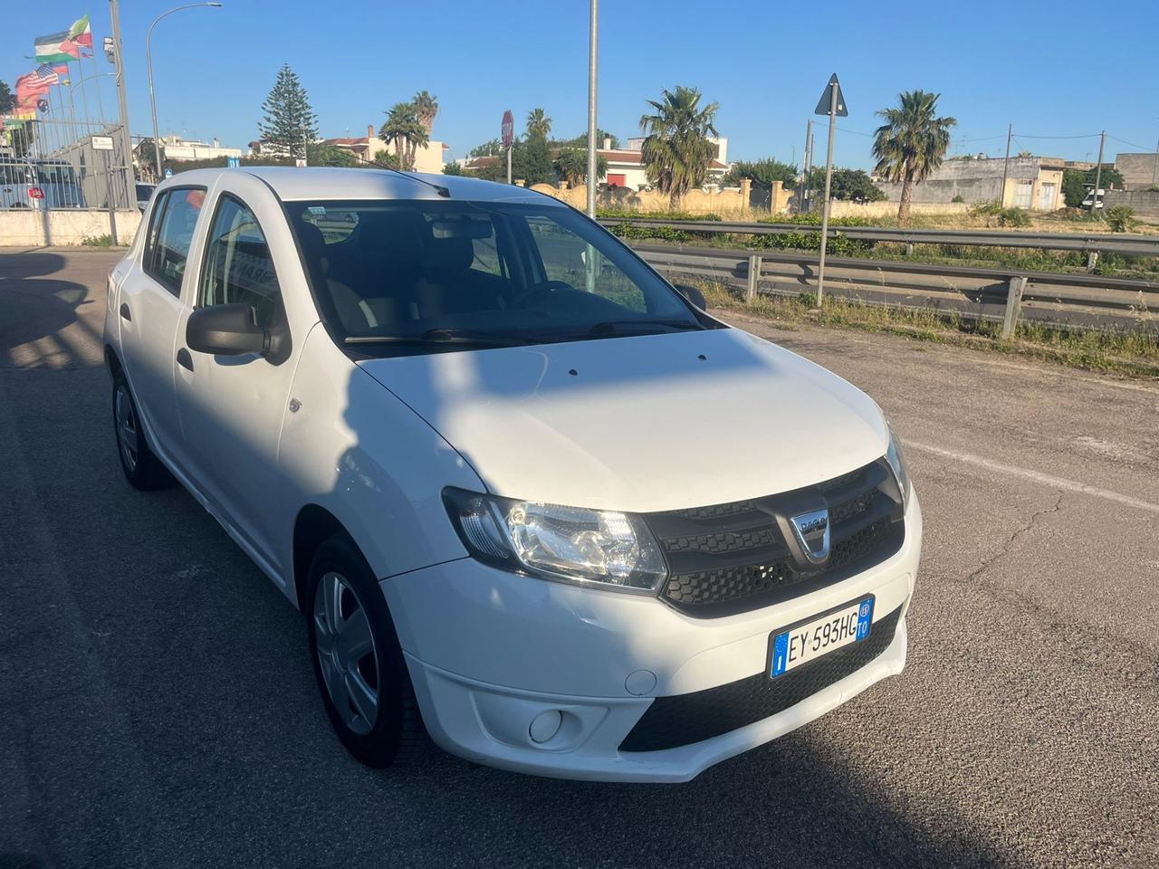 Dacia Sandero 1.2 GPL 75CV Lauréate 2015
