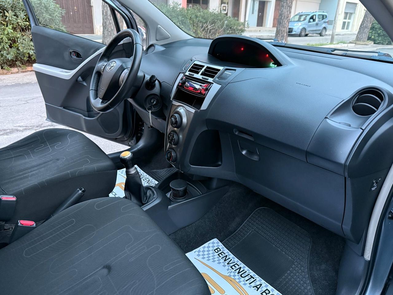 Toyota Yaris 1.0 5 Porte SOLI KM 103.000 - 2009