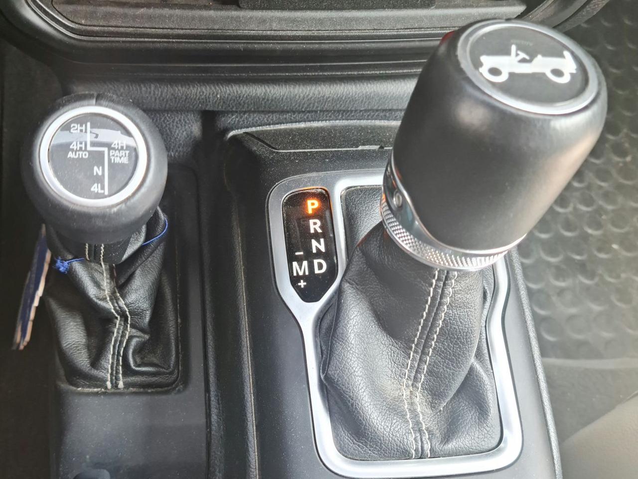 Jeep Wrangler 2.2 crdi sahara #6262