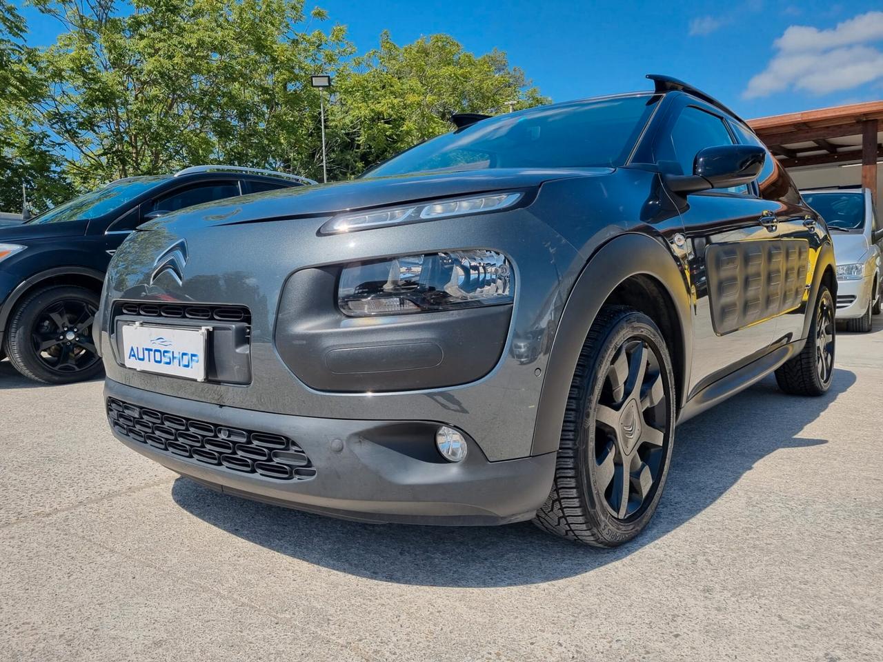 Citroen C4 Cactus BlueHDi 100 Shine