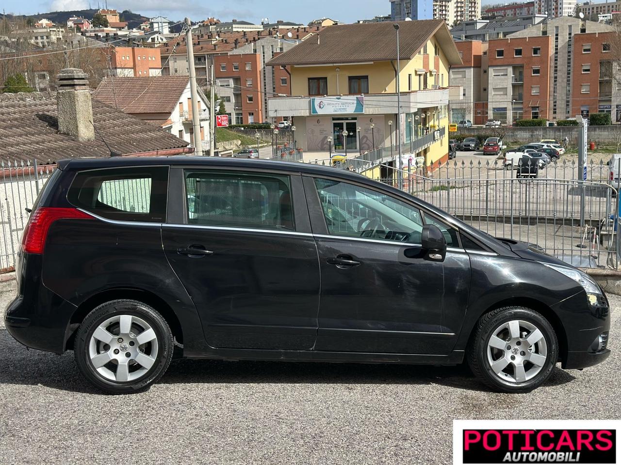 Peugeot 5008 1.6 HDi 110CV Tecno