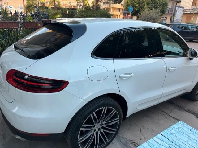 Porsche Macan 2.0