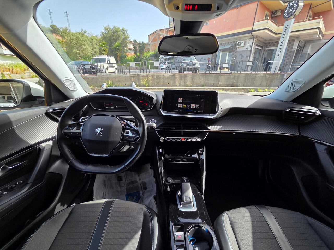 Peugeot 2008 BlueHDi 130 S&S EAT8 Allure Pack