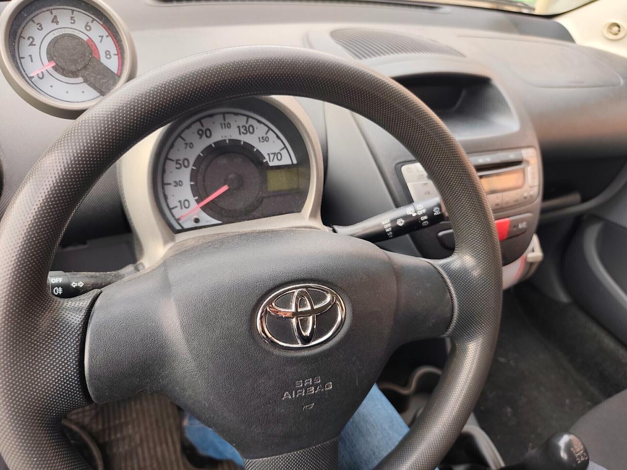 Toyota Aygo 1.0 Benz euro 4 neopatentati