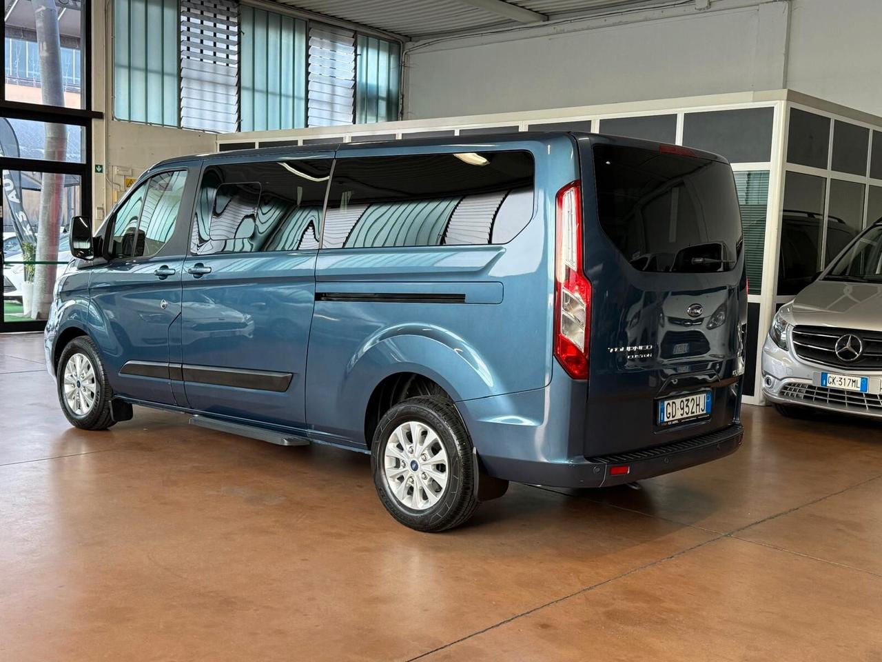 Ford Tourneo Custom 2.0 EcoBlue 130CV Titanium AUTOMATICO 8 POSTI