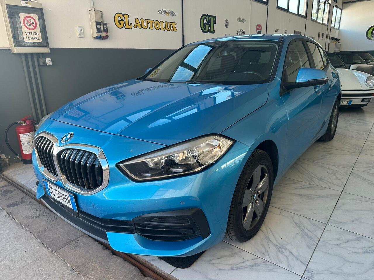 Bmw 116 116d 5p. Business Advantage - Permute