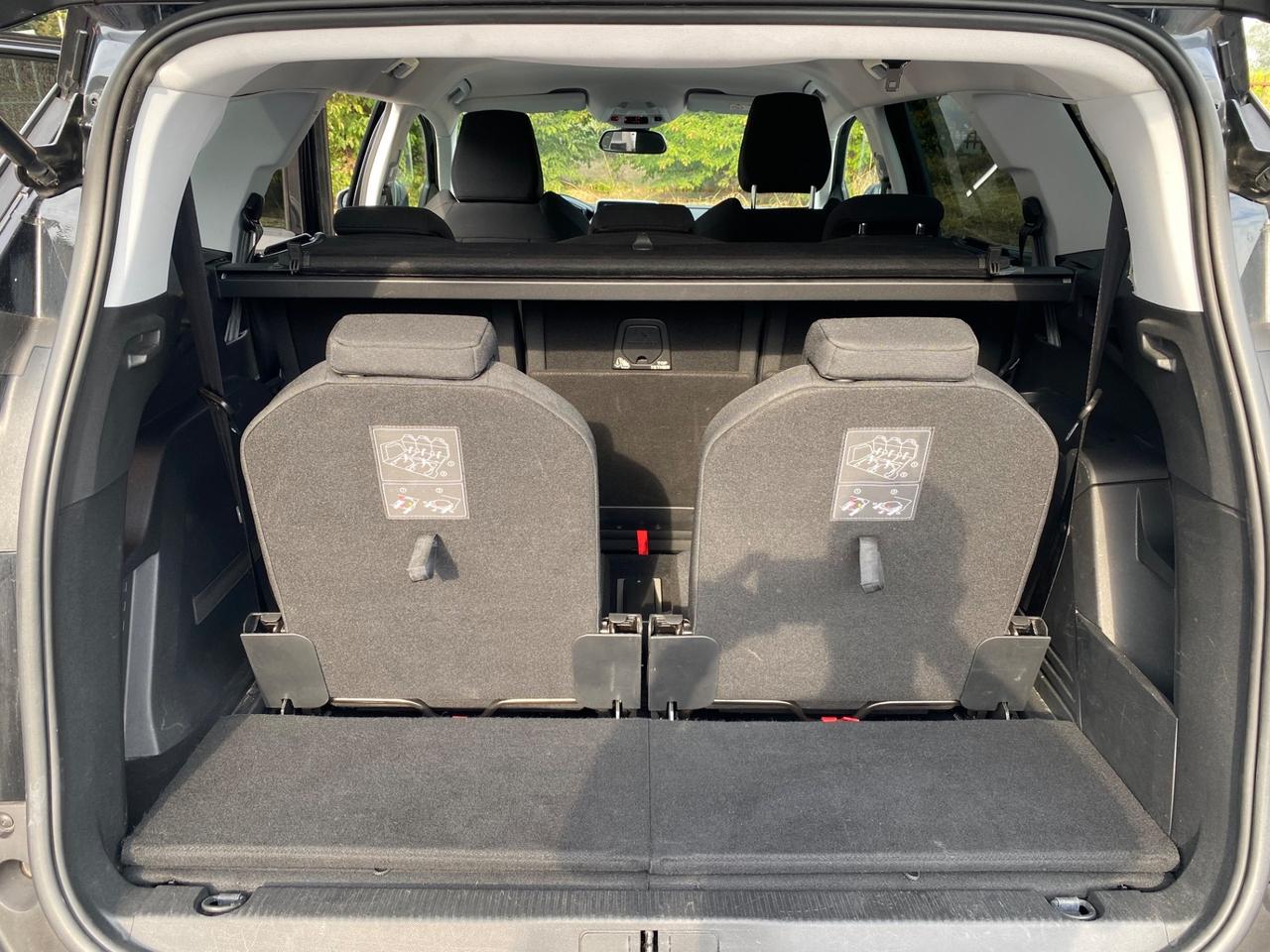 Peugeot 5008 1.5 130 CV EAT8 7 Posti Garantita