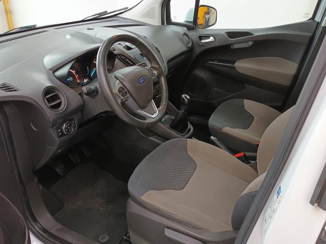 Ford Tourneo Courier 100cv plus