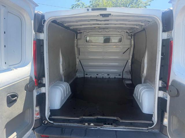 OPEL Vivaro 27 2.0 CDTI 120CV PC-TN Furgone Vetrato Bellissima