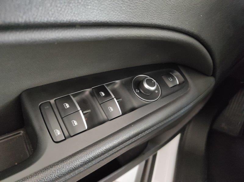 ALFA ROMEO Stelvio (AUTOCARRO) 2.2 Turbodiesel 160 CV AT8 RWD Business