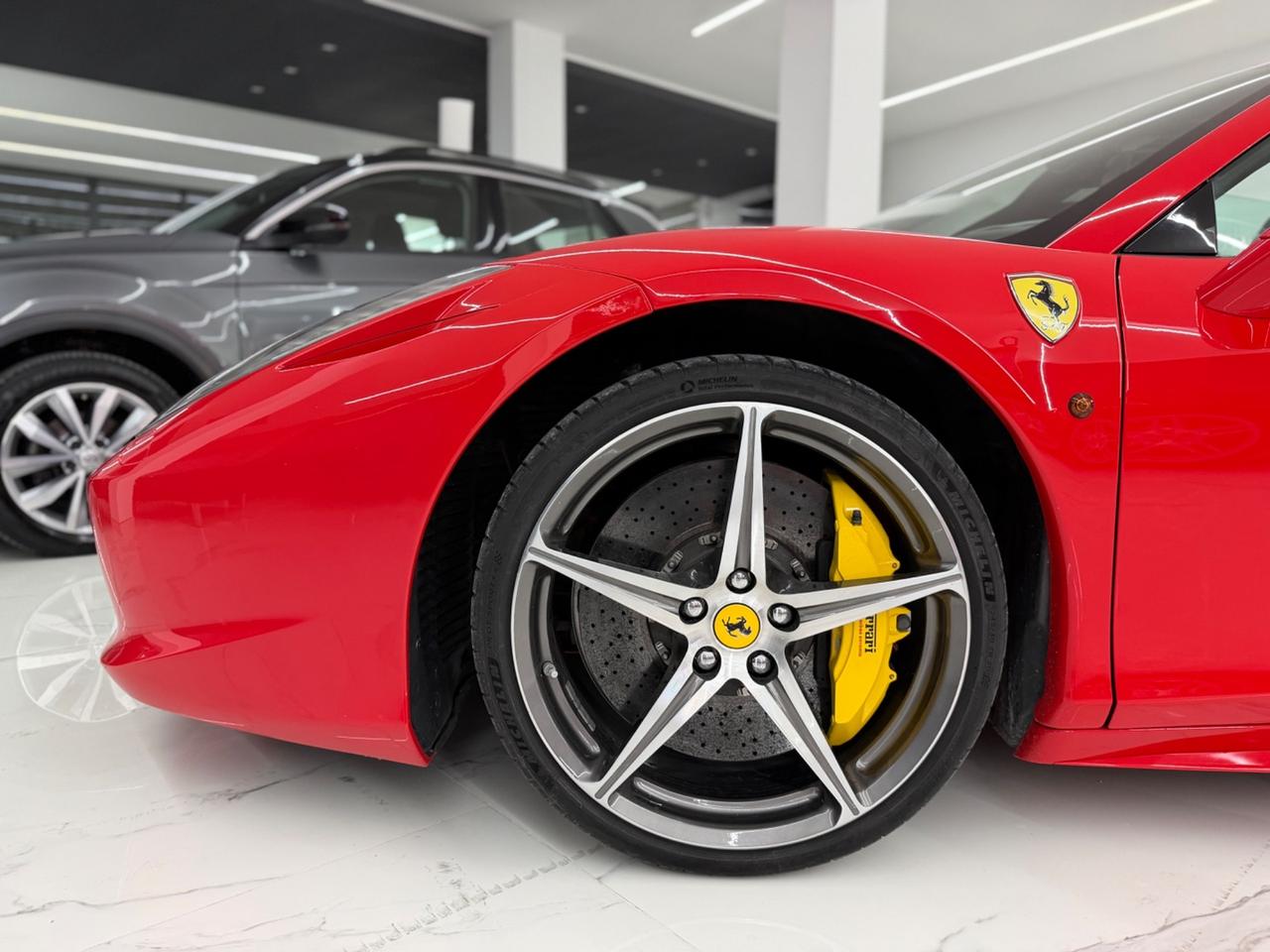 Ferrari 458 Spider Iva Esposta