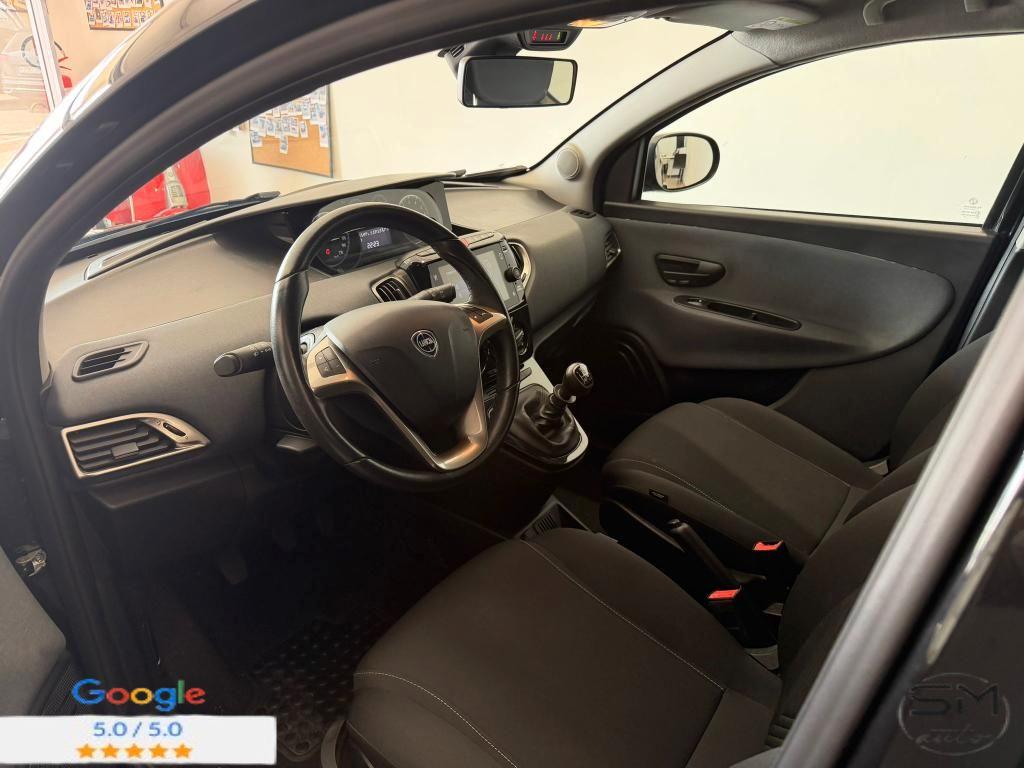 Lancia Ypsilon 1.0 firefly hybrid Gold s&s 70cv 5p.ti