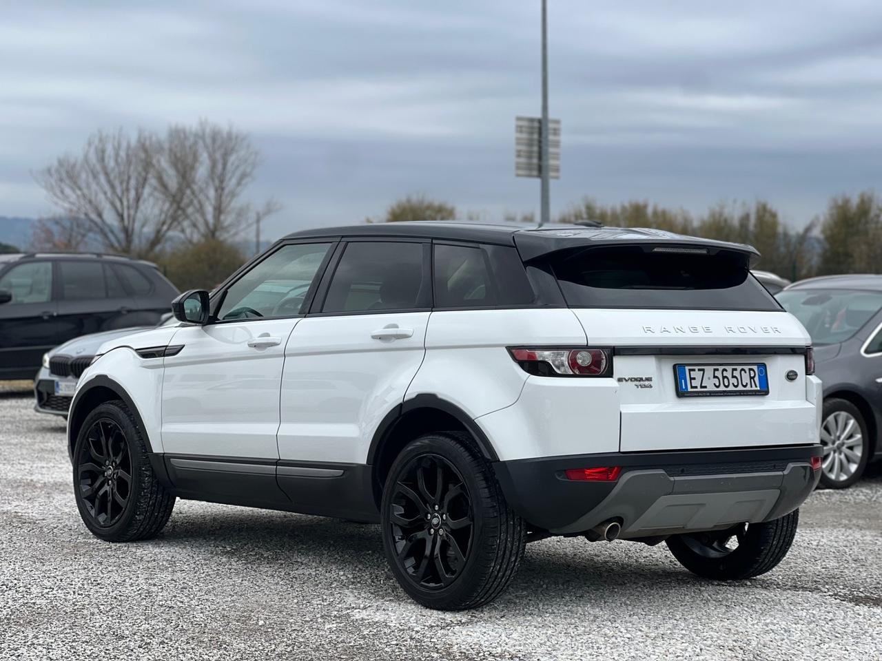 Land Rover Evoque 2.2 “PERFETTA