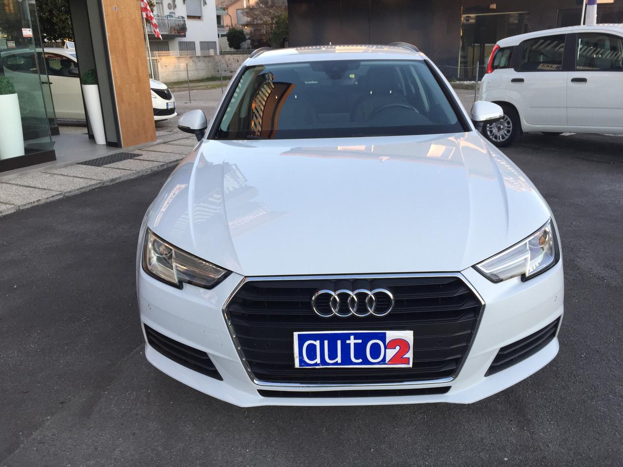 Audi A4 35 avant 2.0 TDI 150 CV S tronic Business X NEOPATENTATI