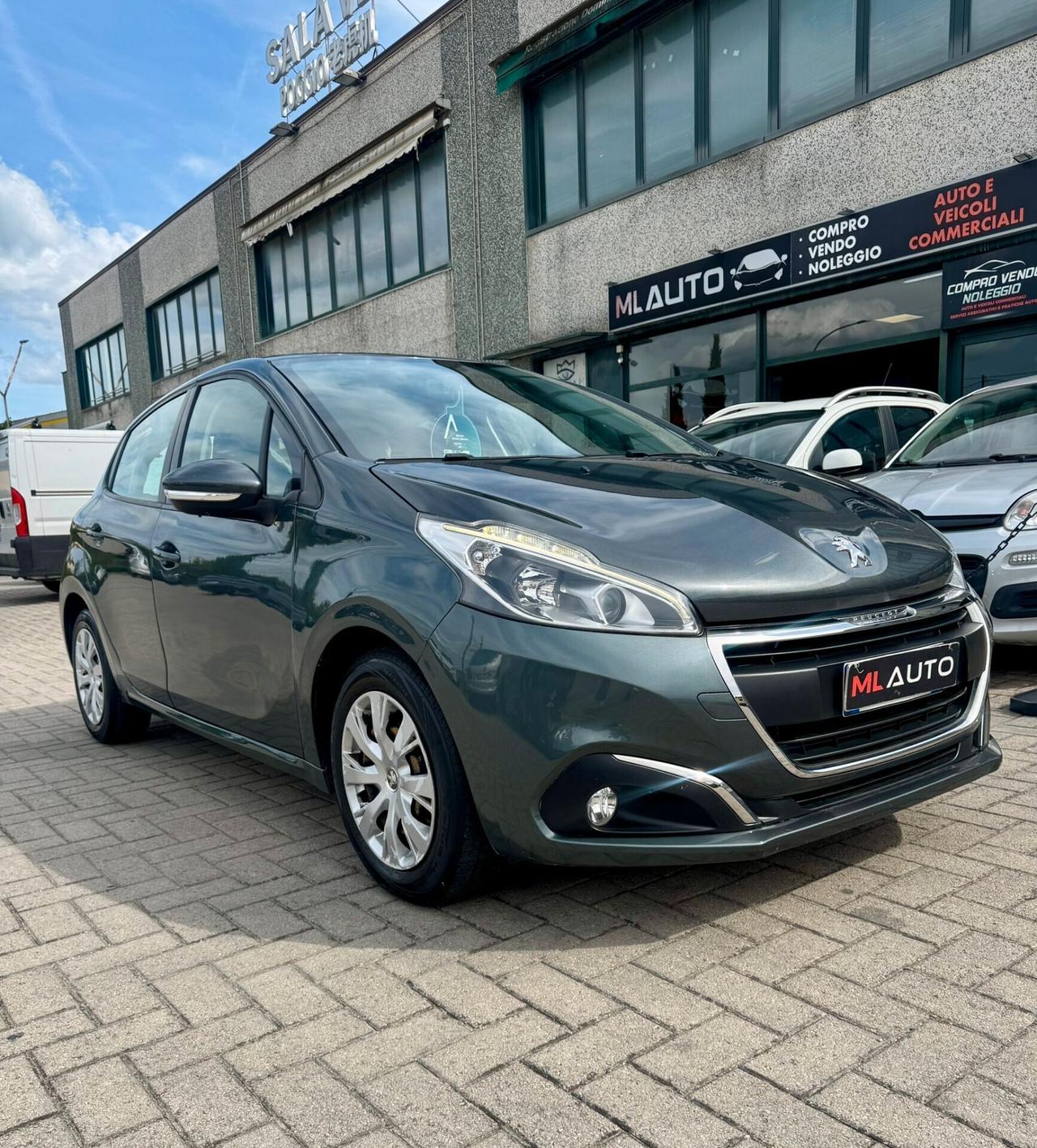 Peugeot 208 PureTech 82 5 porte Access - OK NEOPATENTATO