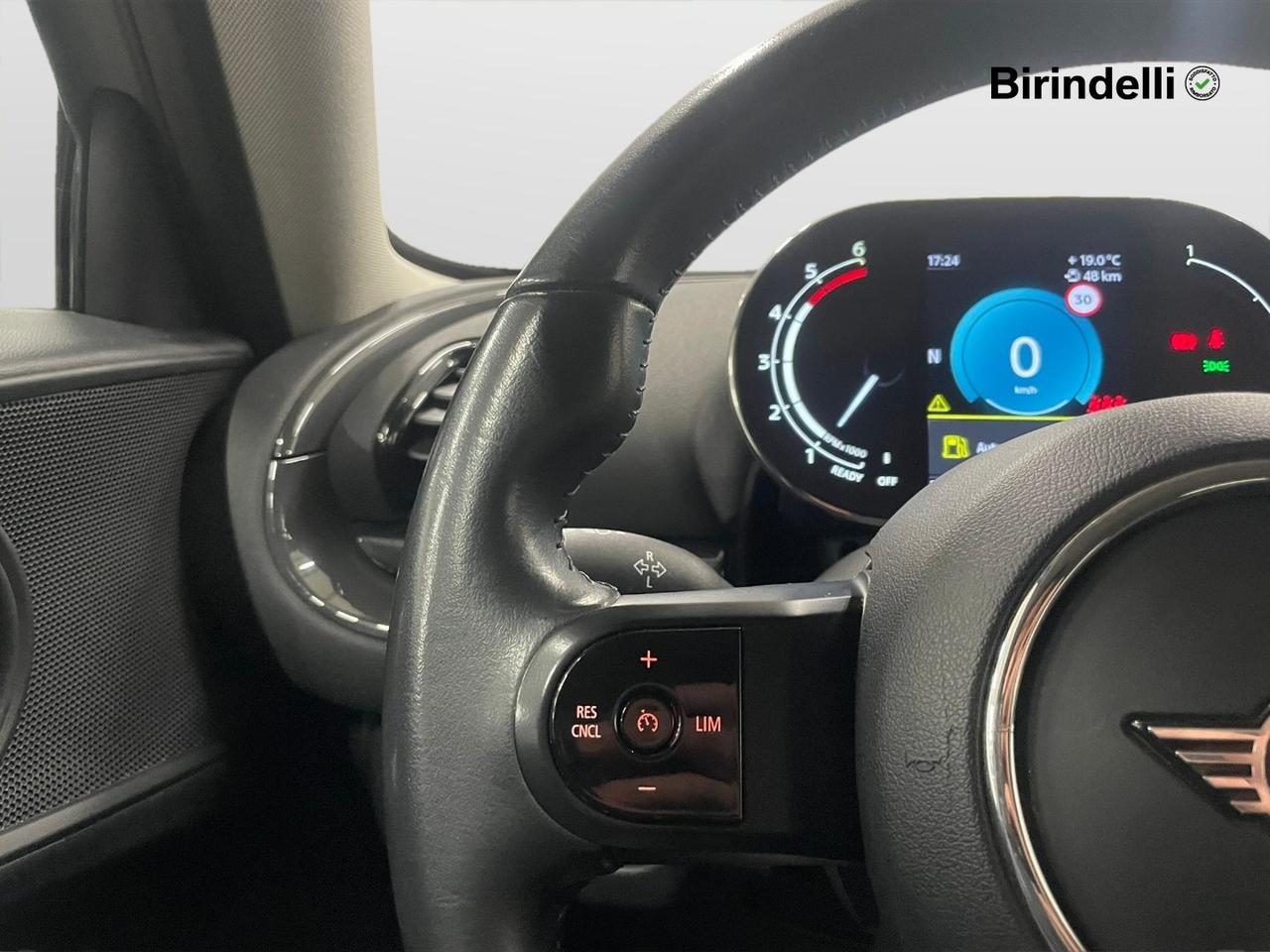 MINI Mini Clubman (F54) - Mini 2.0 Cooper D Mayfair Edition Clubman