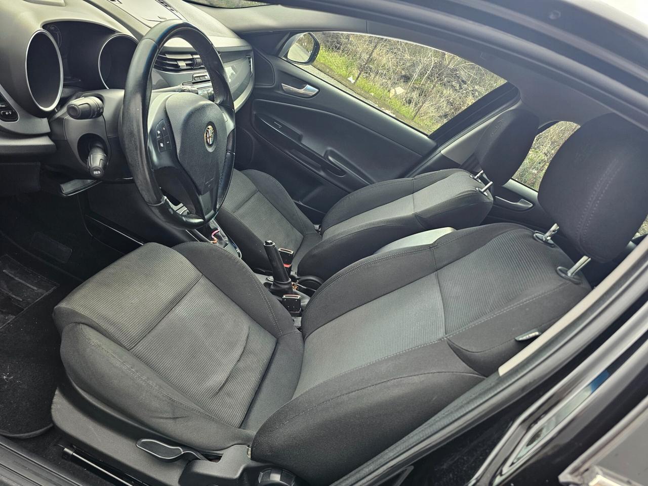 Alfa Romeo Giulietta 1.6 JTDm-2 105 CV Distinctive