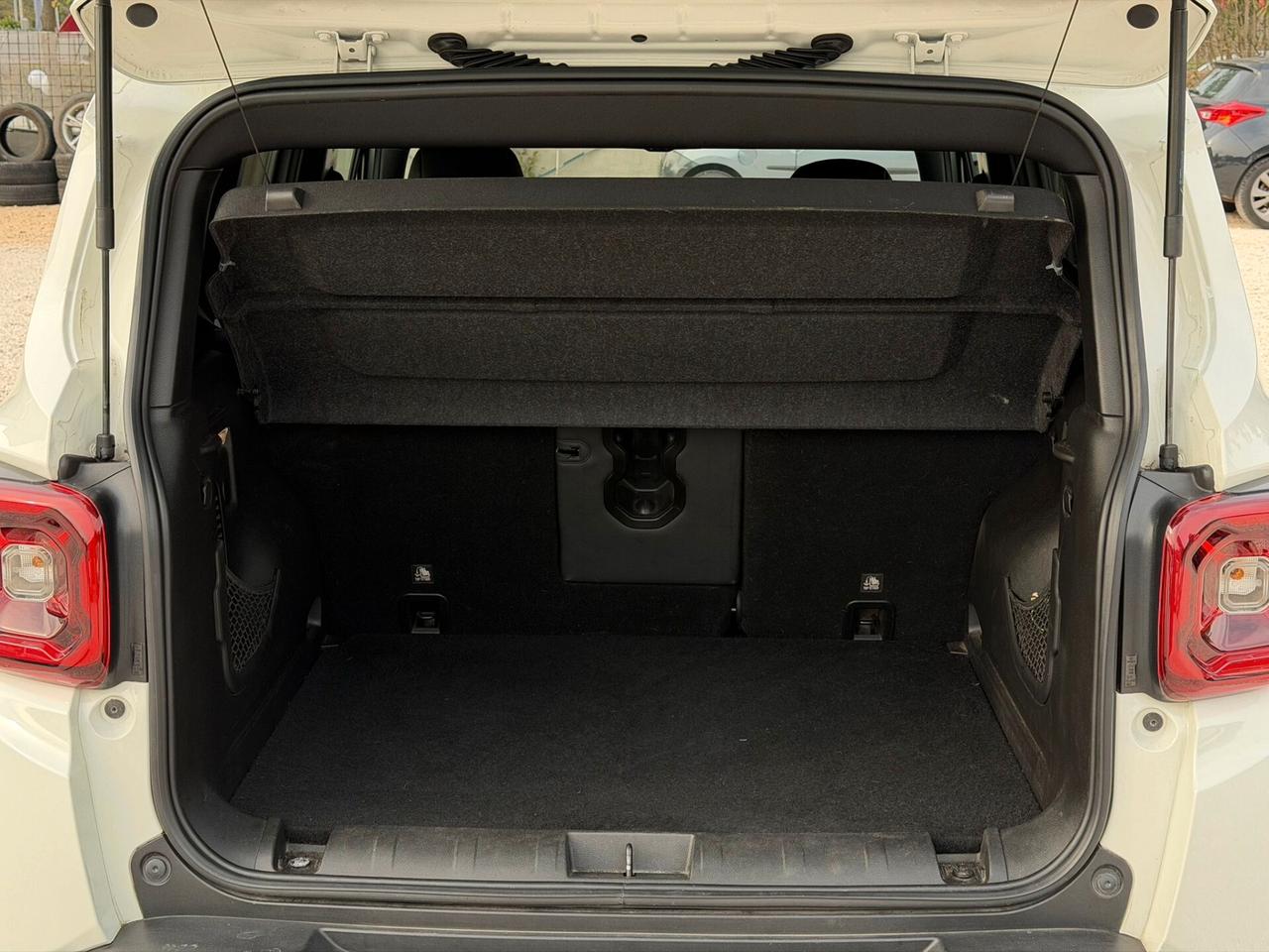 Jeep Renegade 1.3 T4 DDCT S