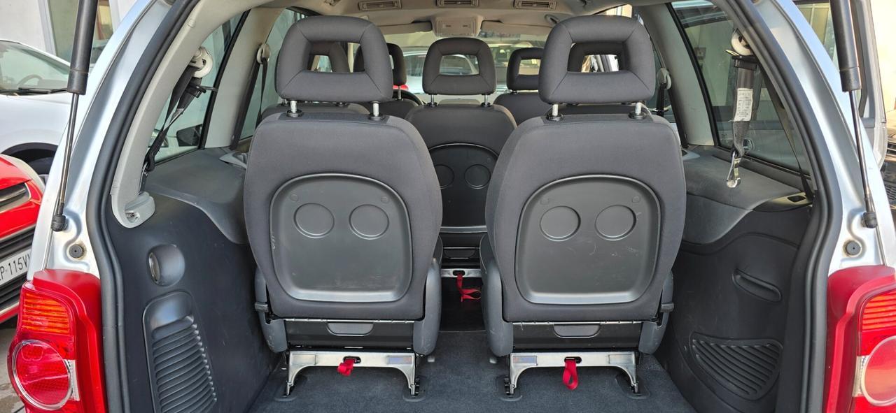 Volkswagen Sharan 2.0 TDI DPF United