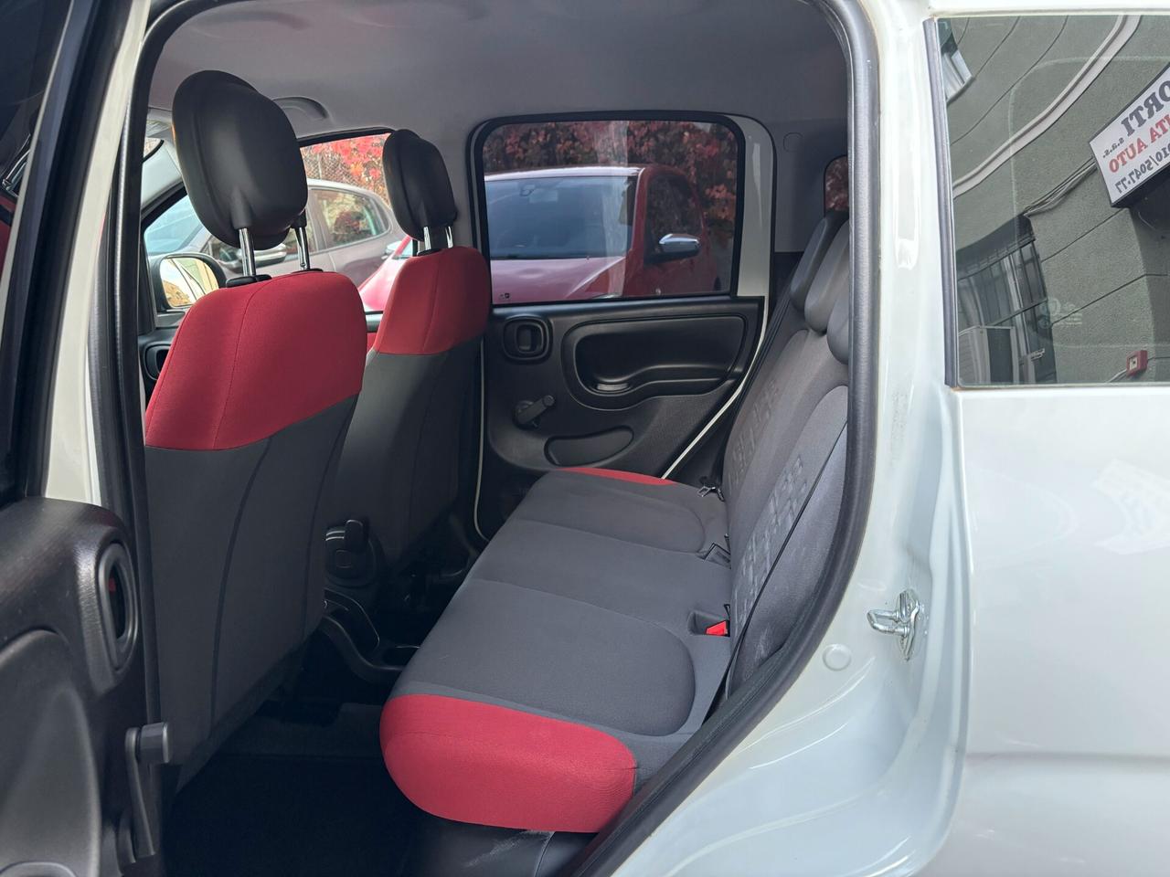 Fiat Panda 1.3 MJT 95 CV S&S Lounge EURO 6