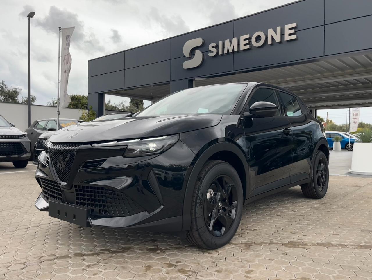 Alfa Romeo Junior 1.2 136 CV Hybrid eDCT6 Automatic