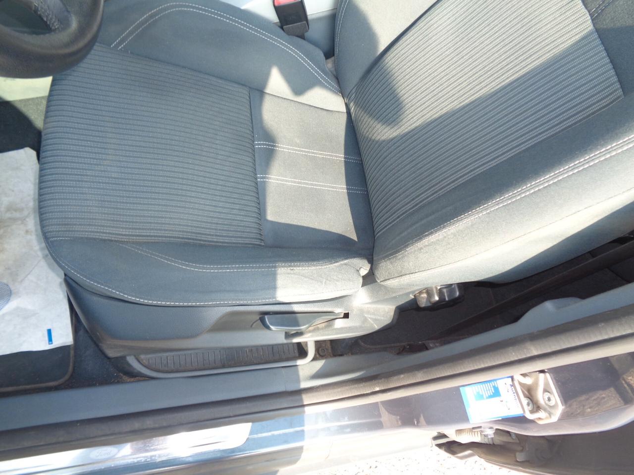 C-Max C-Max7 1.6 TDCi 115CV Titanium 140mila km