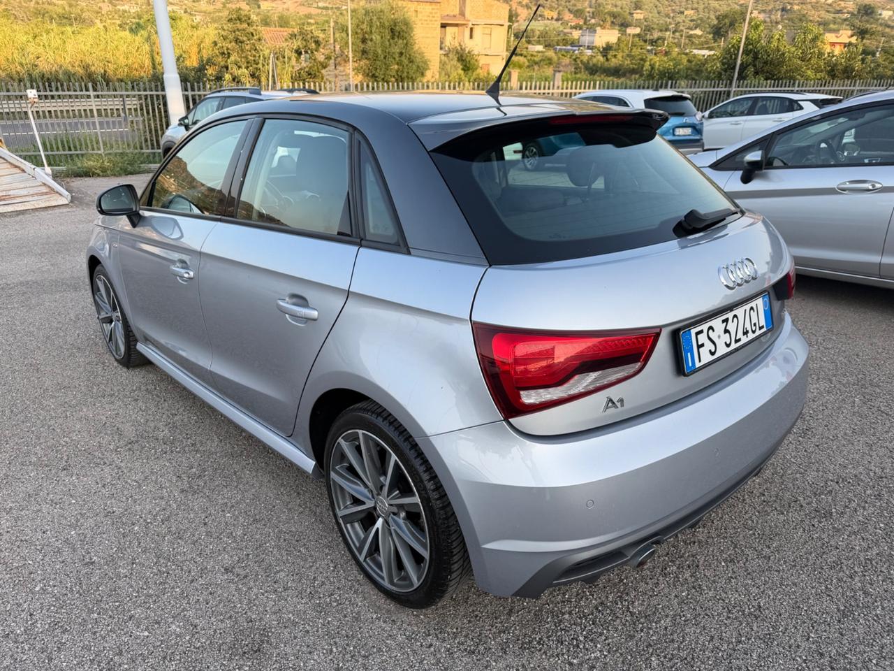 Audi A1 SPB 1.6 TDI 116 CV Metal plus