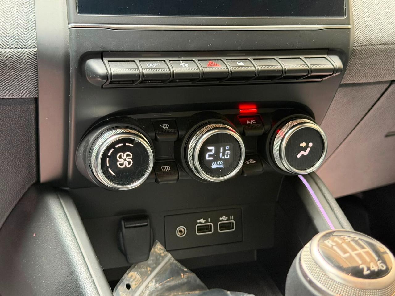 Renault Clio ECO-G 100 CV 5 porte Techno
