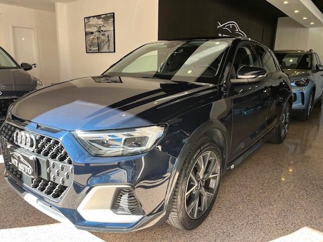 Audi A1 citycarver 30 TFSI S tronic Admired