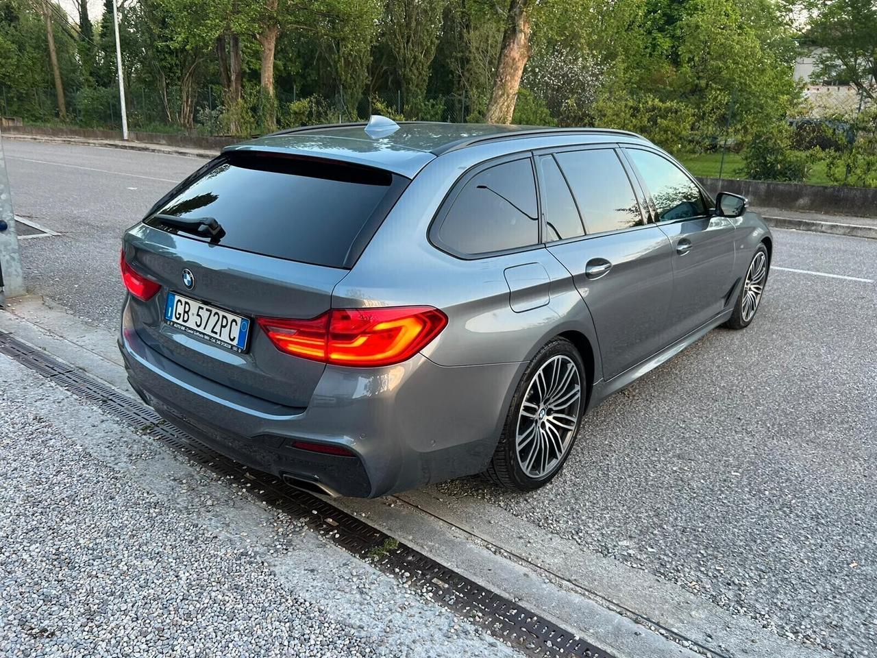 Bmw 530 530d xDrive Touring Msport