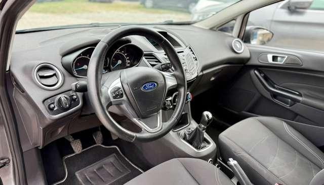 Ford Fiesta 5p 1.4 Titanium Gpl 95cv E6