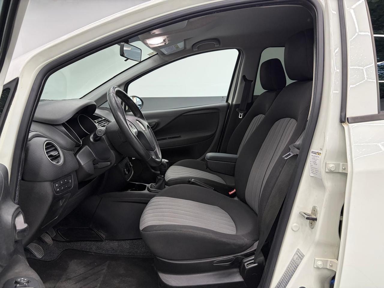 Fiat Punto 1.3 MJT II SES 95 CV 5P LOUNGE