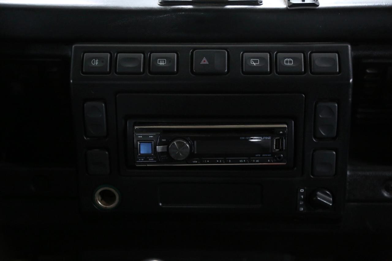 Land Rover Defender 90 2.5 Td5