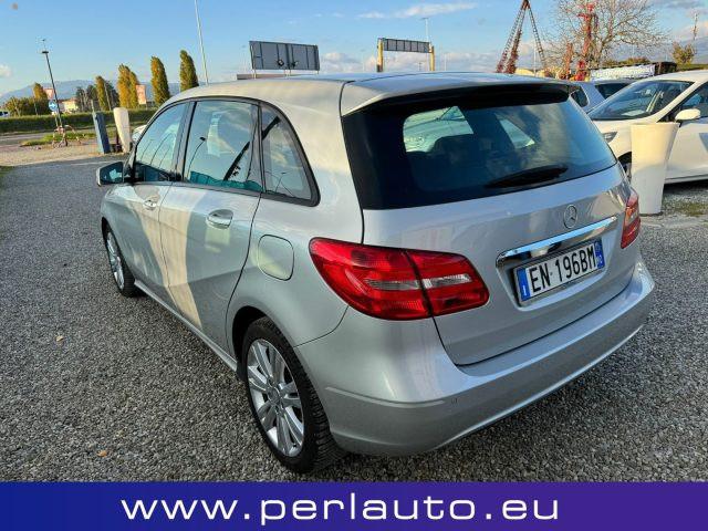 MERCEDES-BENZ B 180 BlueEFFICIENCY Premium