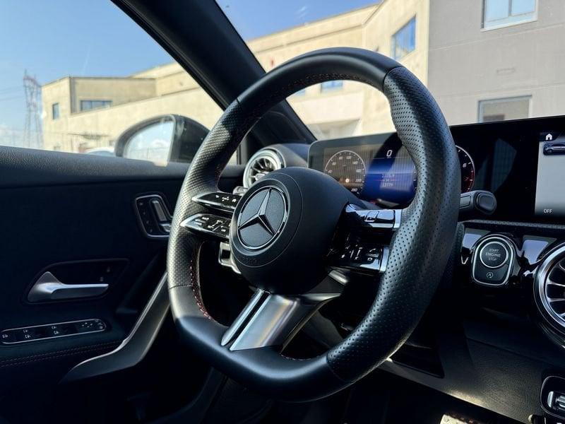 Mercedes-Benz Classe A A 180 Automatic Premium Plus AMG Line