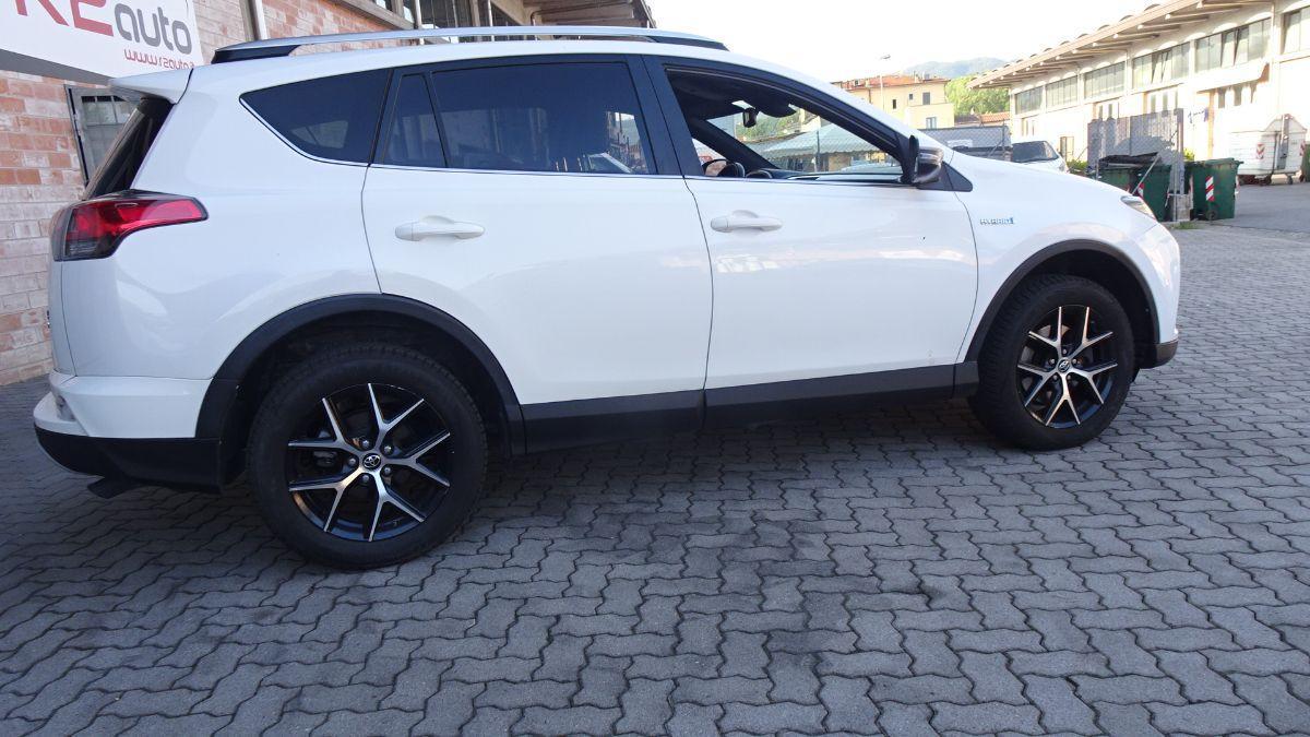 TOYOTA - RAV4 - 2.5 Hybrid 4WD Exclusive