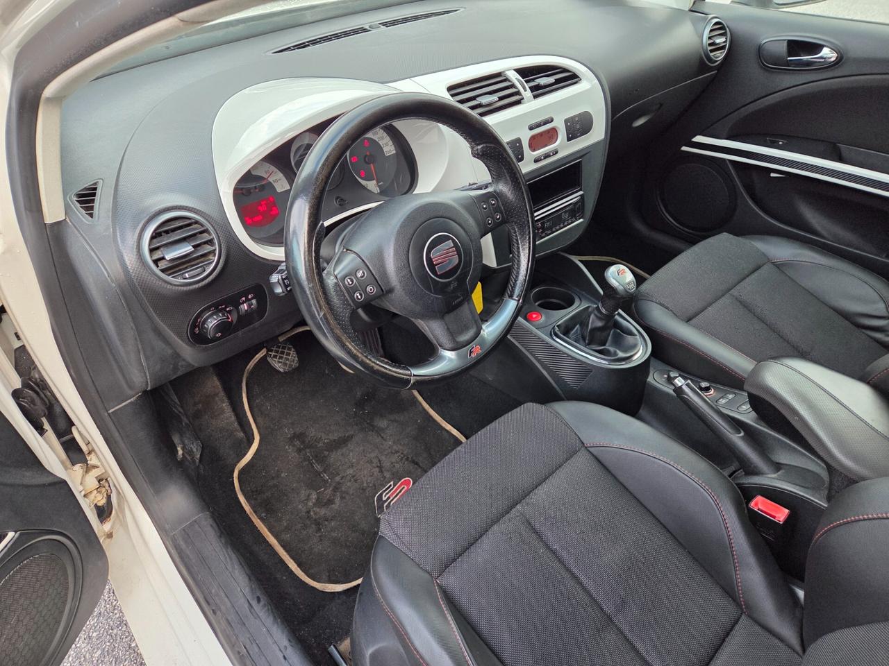 Seat Leon 2.0 TDI DPF FR